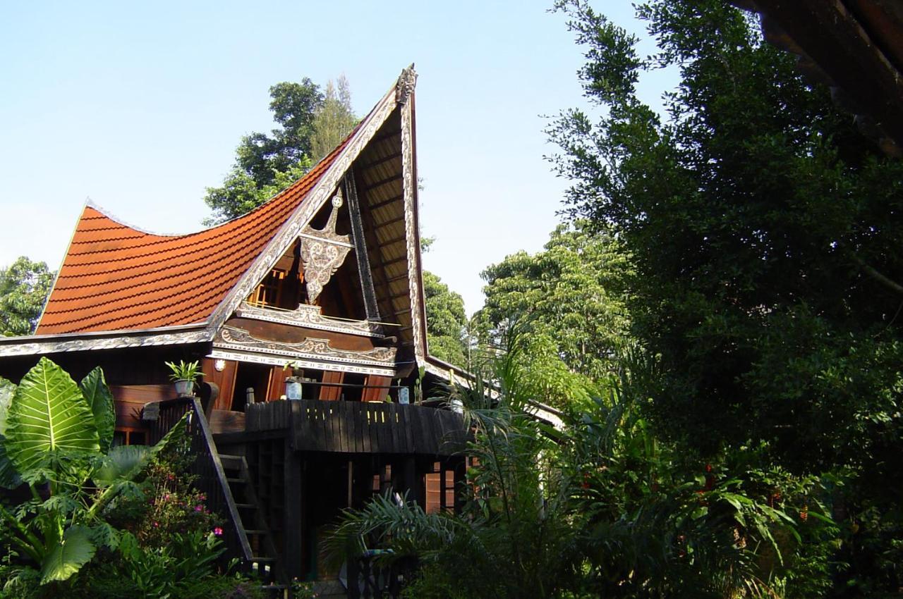 Liberta Homestay Tuk Tuk Exterior foto