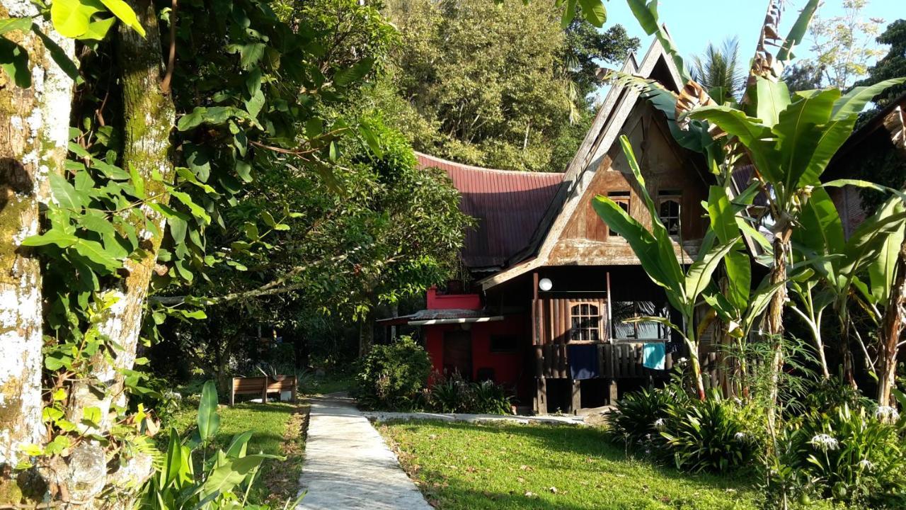 Liberta Homestay Tuk Tuk Exterior foto