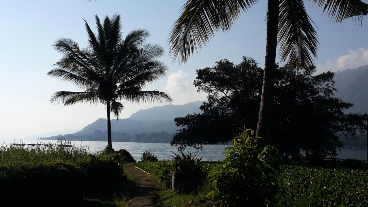 Liberta Homestay Tuk Tuk Exterior foto