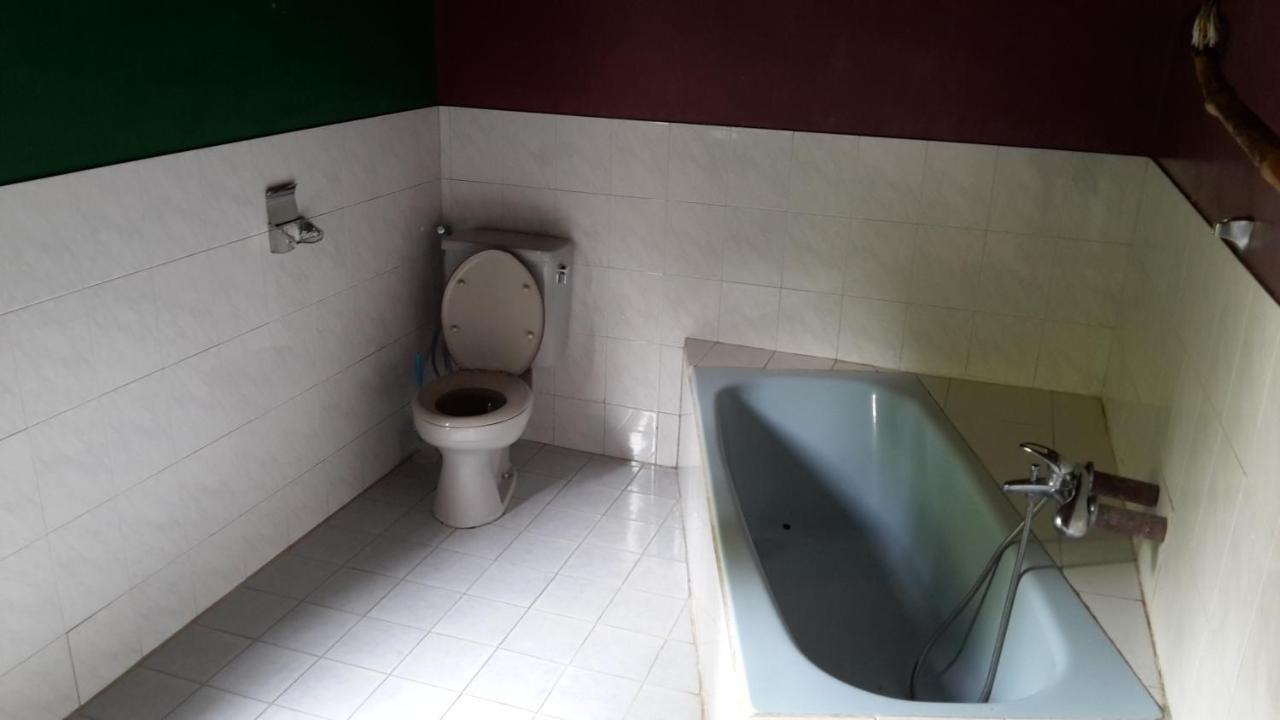 Liberta Homestay Tuk Tuk Exterior foto