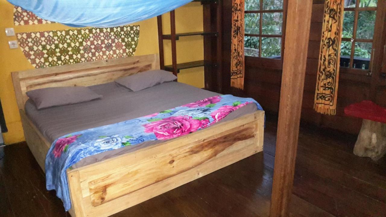 Liberta Homestay Tuk Tuk Exterior foto