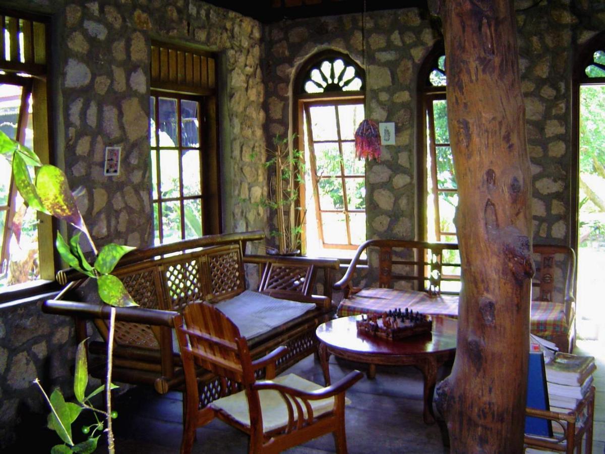 Liberta Homestay Tuk Tuk Exterior foto