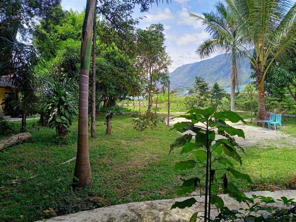 Liberta Homestay Tuk Tuk Exterior foto